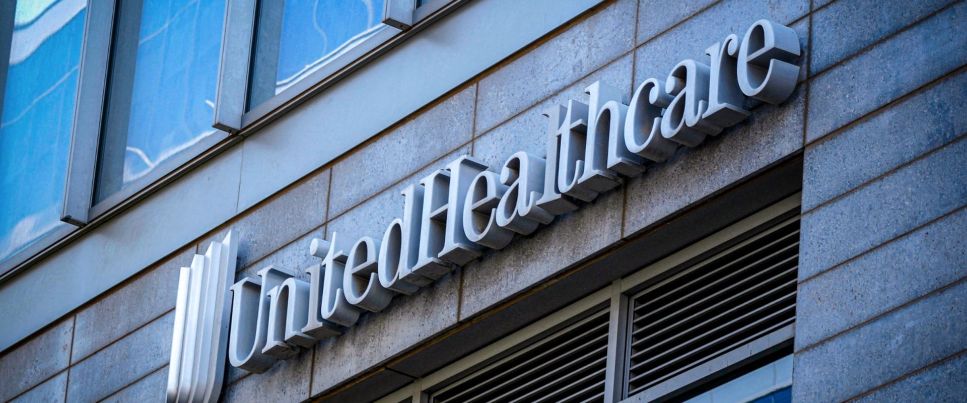 What is the disadvantage of unitedhealthcare for seniors?