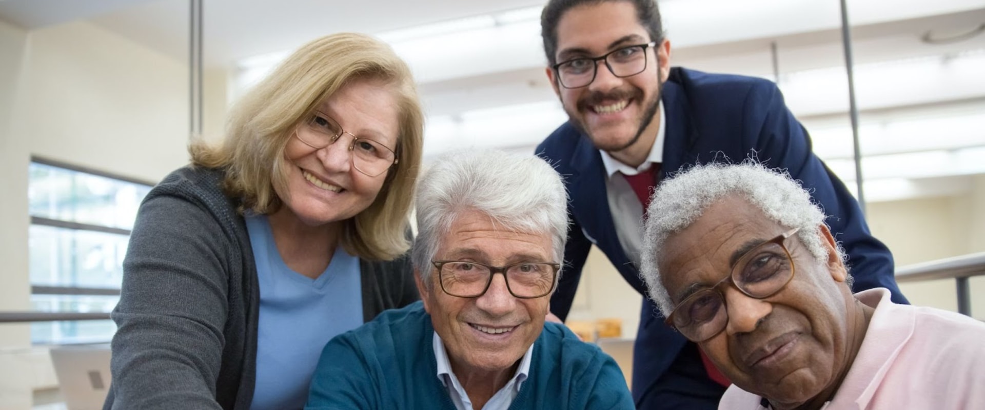 Reading reviews and ratings: A Comprehensive Guide to Choosing the Best Senior Care Services