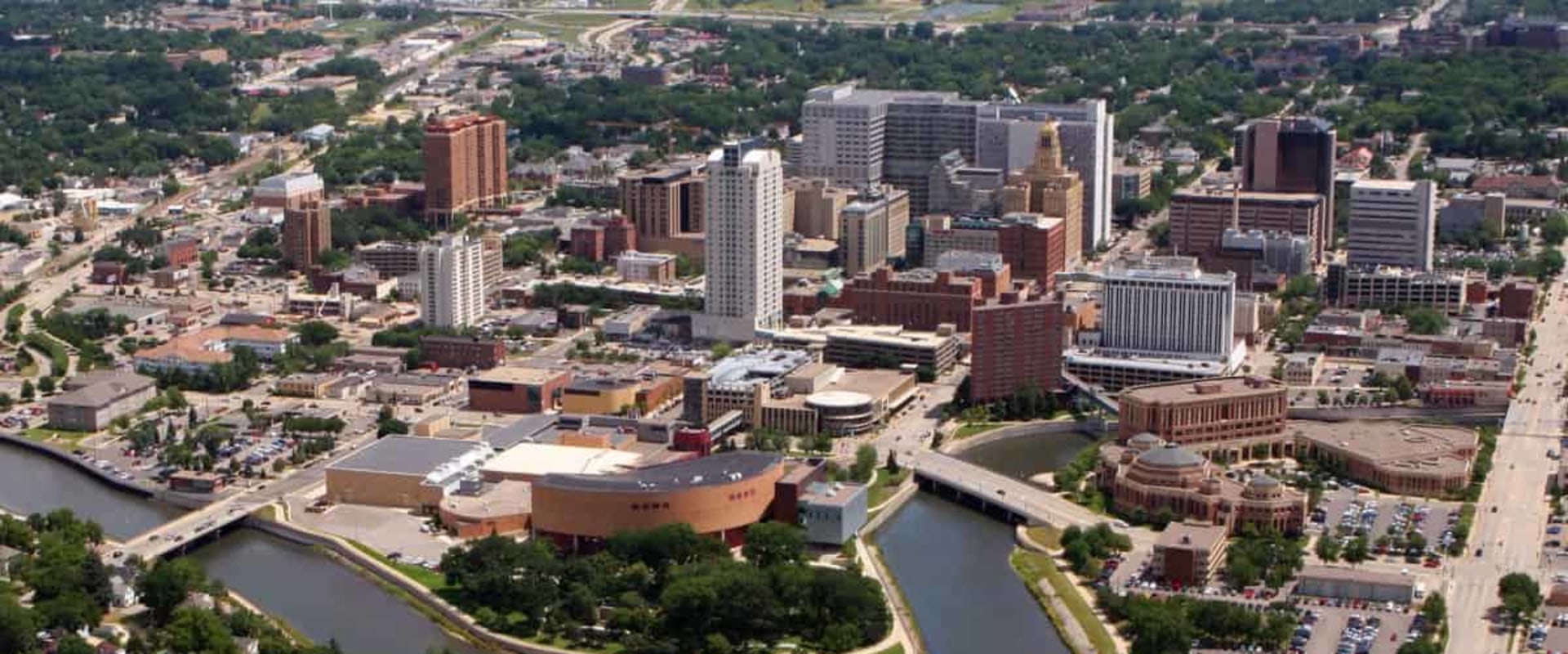 What city is known for healthcare?